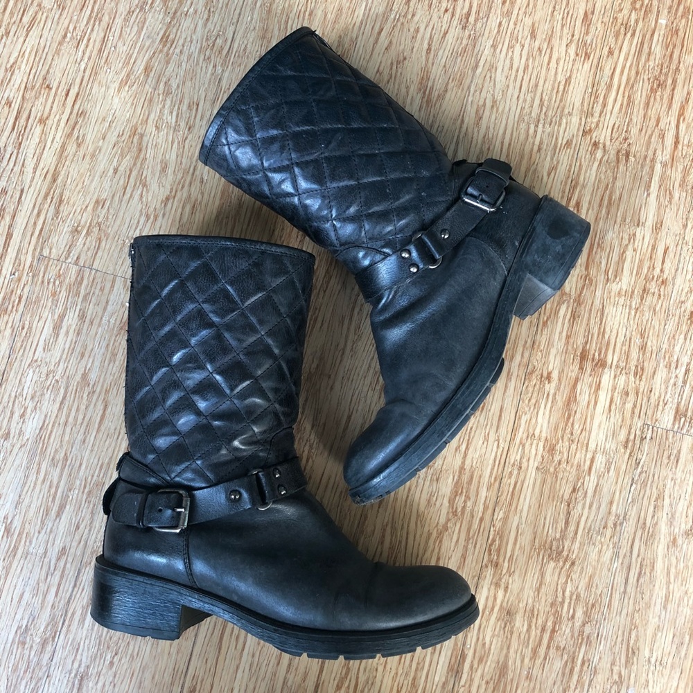 Aquatalia Shannon Quilted Boots